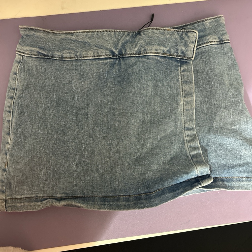 Garage Denim Zippered Skirt in Blue